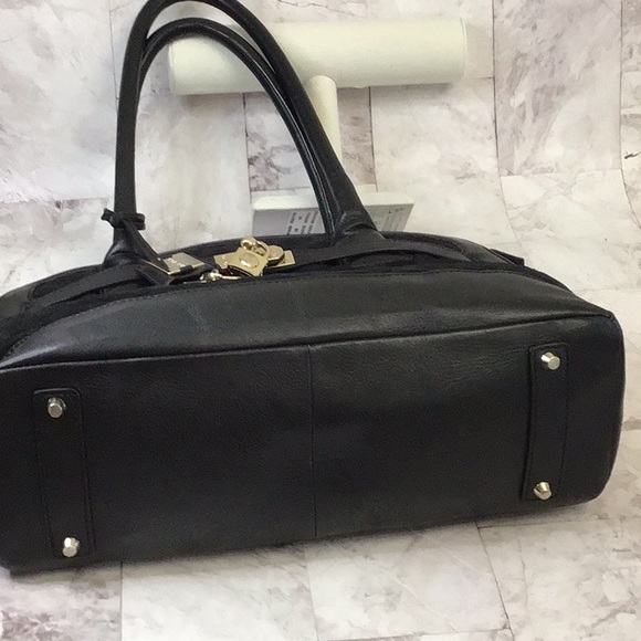 MODALU London "Kristen" Large Shoulder Bag in Black Leather & Suede - Picture 7 of 10